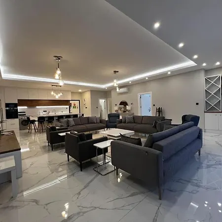 Апартаменты Exclusive 4 Bedroom Penthouse By Myguest Cyprus